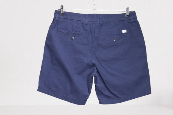 Essentials Men’s Performance Tech Loose-Fit Shorts - Image 2